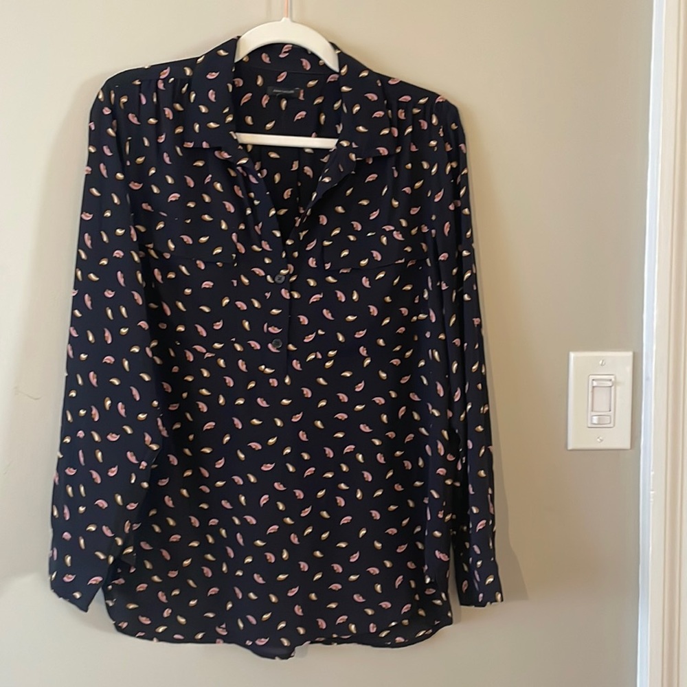 Ann Taylor long sleeve blouse